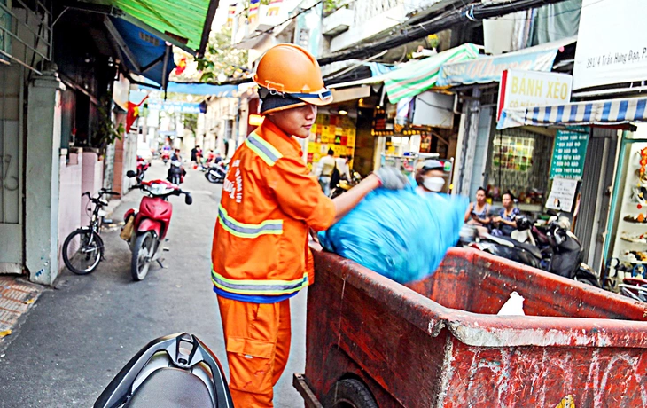 TP.HCM ban hành mức thu tiền rác mới, áp dụng theo khu vực từ ngày 1-6