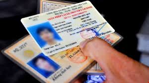 Trường hợp phải thi lại giấy phép lái xe