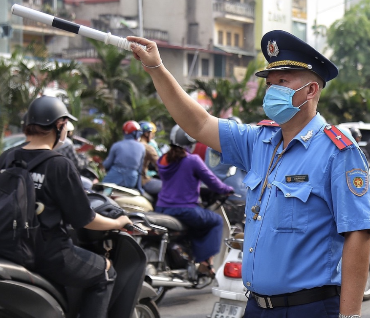 8-nhiem-vu-trong-tam-bao-dam-trat-tu-ATGT-nam-2025